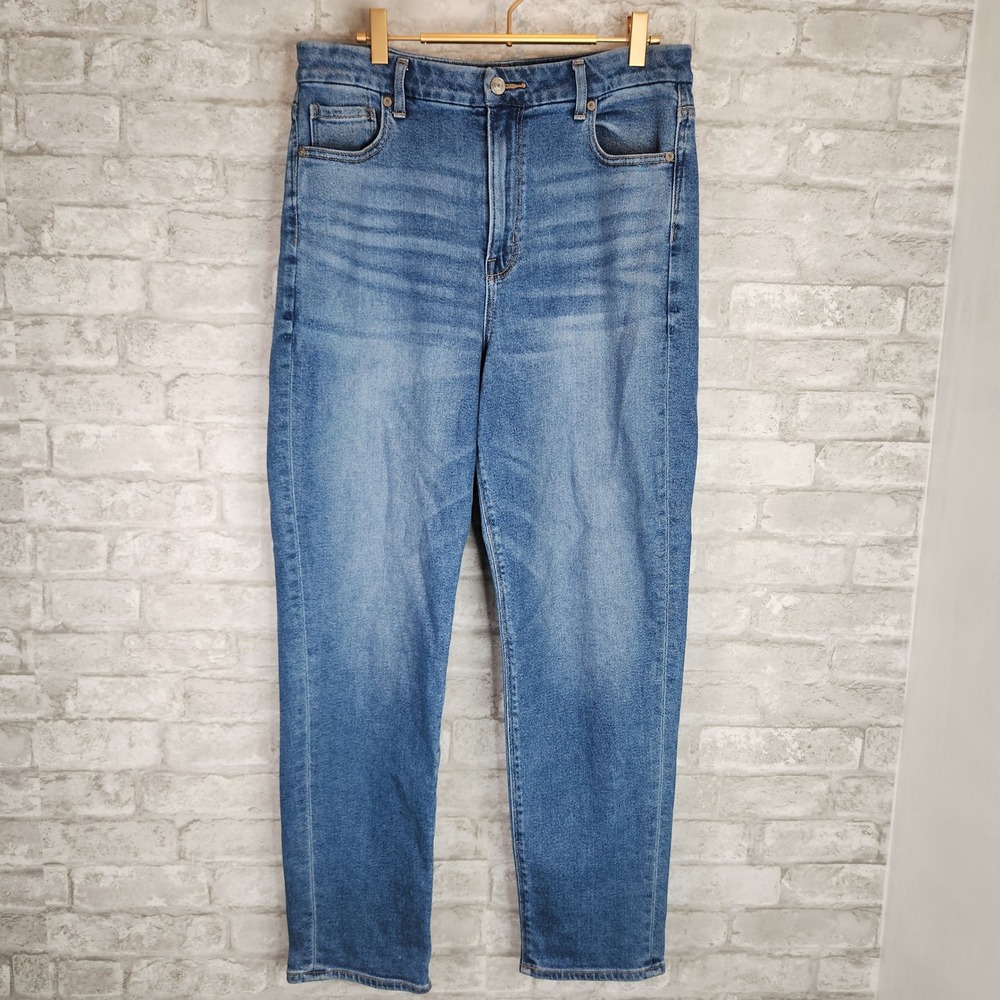 American Eagle Curvy Mom Jean Medium Wash Blue Stretch Denim Casual Size 14